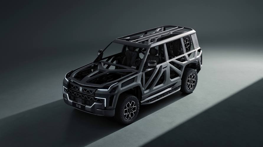 深圳307仰望U8硬派越野的科技魅力，国能汽车对传统燃油车市场的冲击